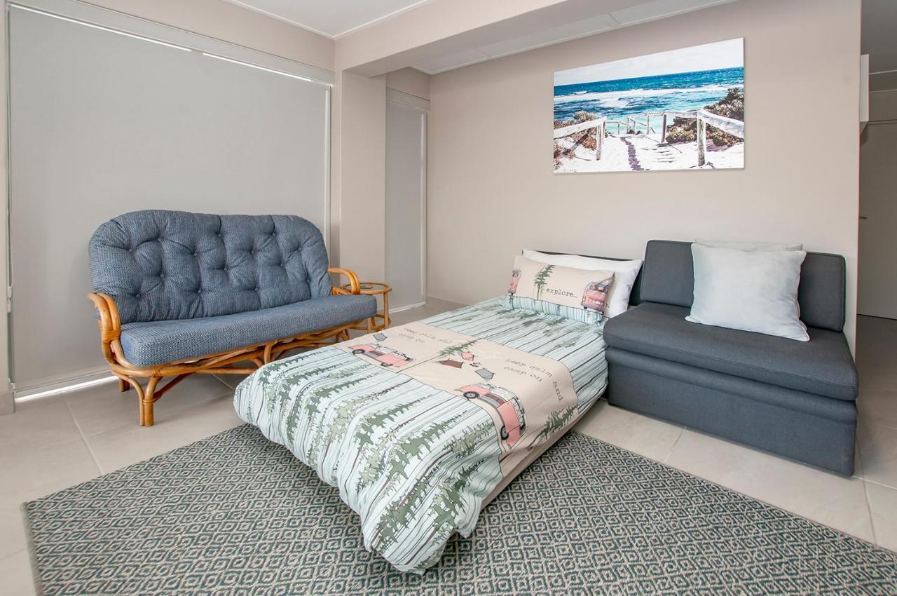 The Guinea Fowl Apartment Reebok Exterior photo